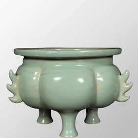 Chinese Ru Kiln 3 Legs Porcelain Incense Burner