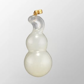 Chinese White Hetian Jade Gourd Pendant