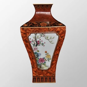 Chinese Qing Dynasty Gilt Edge Wood Grain Glaze Famille Rose Flower Butterfly Design Porcelain Vase