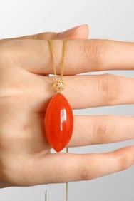 Beautiful 18K Gold Nanhong Agate Lucky Pendant