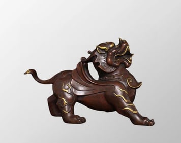 Vintage Chinese Gilt Gold Copper Fortune Beast Statue