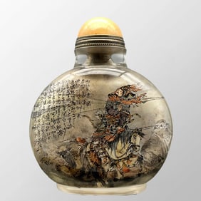 Old Chinese Peking Glass Inside Painting Figure Design Snuff Bottle