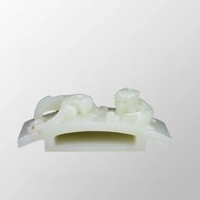 Superb Chinese White Hetian Jade High Relief Chi Dragon Belt Buckle