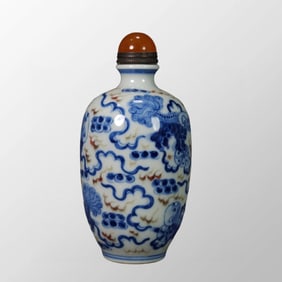 Chinese Blue And White Porcelain Fortune Lion Design Snuff Bottle