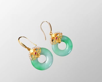 A Pair Exquisite 18K Gold Inlay Green Jadeite & Pearl Earrings