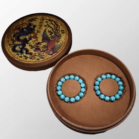 Two Vintage Turquoise Beads Bracelet w Box