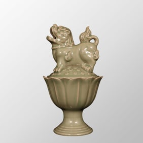 Chinese Yue Kiln Fortune Lion Porcelain Incense Burner w Box