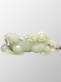 Superb Chinese Qing Dynasty Hetian Jade Carved Double Beast Statue/Pendant
