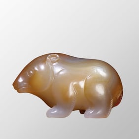 Vintage Chinese Agate Carved Bear Statue