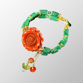 Beautiful Natural Green & Red Jadeite Carved Flower Beads Bracelet