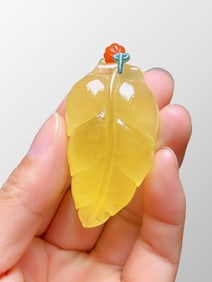 Superb Natural Beeswax Carved Leaf Pendant w Nanhong Agate Beads Necklace