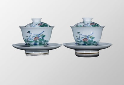 A Pair Chinese Qing Dynasty Doucai Lotus Flower & Lotus Leaf Design Porcelain Teabowl