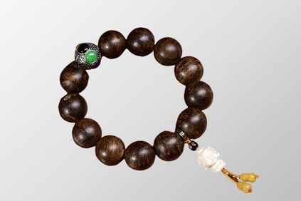 Vintage Chenxiang Wood Beads Bracelet w Bone Buddha Pendant