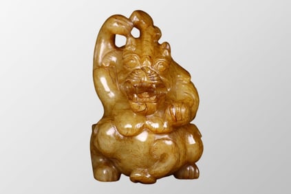 Vintage Chinese Hetian Jade Carved Bear Statue