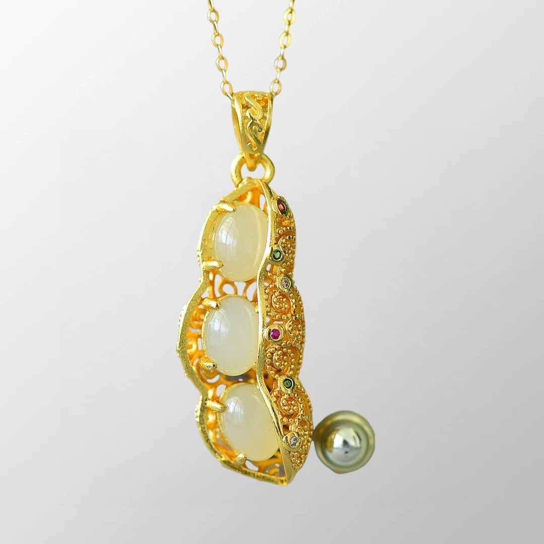 Chinese Gilt Gold Inlay Hetian Jade Pea Pod Pendant (1 of 7)