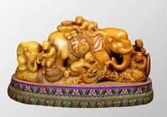 Superb Old Chinese Shoushan Stone Tianhuang Stone Carved Elephant & Kids Seal Statue w Box