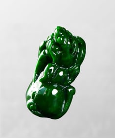 Exquisite Natural Jadeite Carved Fortune Pixiu Pendant