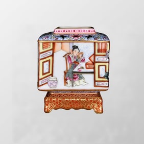 Chinese Qing Dynasty Gilt Edge Famille Rose Enamel Figure Design Porcelain Pot