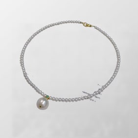 Beautiful Pearl Beads Necklace/Pendant