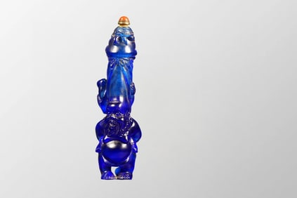 Vintage Chinese Blue Peking Glass Carved Kid Snuff Bottle