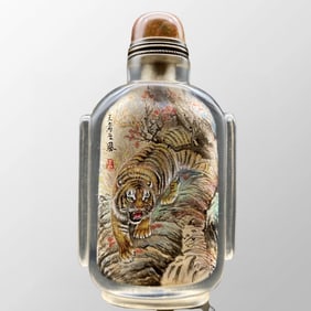 Old Chinese Peking Glass Inside Painting Tiger Design Snuff Bottle w Stopper