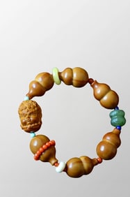Vintage Olive Nut Carved Gourd Beads Bracelet