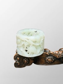 Inside Diameter 22MM Chinese Hetian Jade Carved Crane Thumb Ring