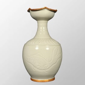 Chinese Gilt Edge Ding Kiln White Glaze Porcelain Vase