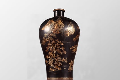 Vintage Chinese Gilt Gold Lacquerware Mountain River Scene Design Vase