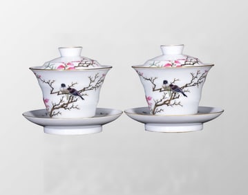 A Pair Chinese Qing Dynasty Gilt Edge Famille Rose Plum Flower & Magpie Design Porcelain Teabowl