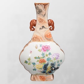 Chinese Qing Dynasty Grouper Glaze Enamel Flowers & Butterfly Design Porcelain Vase