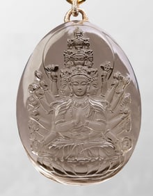 Beautiful Crystal Carved Thousand-hand Bodhisattva Pendant