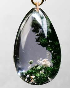 Beautiful Green Crystal Lucky Pendant