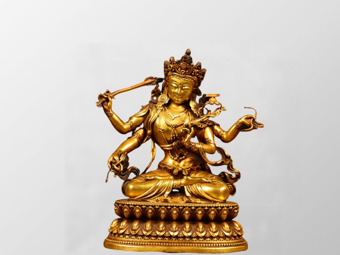 Tibetan Buddhism Gilt Gold Bronze Four Arm Kwan-yin Statue: Tibetan Buddhism Gilt Gold Bronze Four Arm Kwan-yin StatueDimension: 150 x 105 (mm)5.90 x 4.13 (inches)Weight: 3.71 lbs/ 1685 g