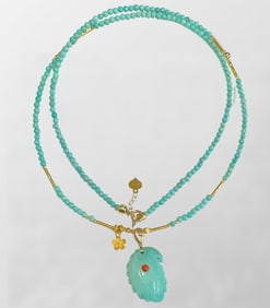 Beautiful Turquoise Carved Feather Shape Pendant w Beads Necklace