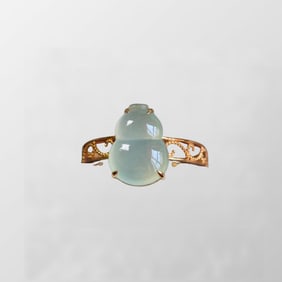 Exquisite 18K Gold Inlay Jadeite Gourd Ring