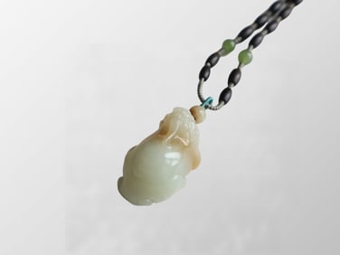 Chinese Hetian Jade Carved Fortune Pixiu Pendant