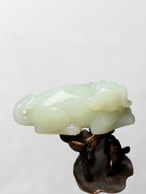 Superb Chinese Hetian Jade Carved Dog Pendant