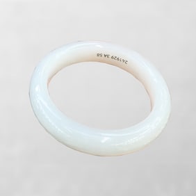 Inside Diameter 58mm Exquisite Chinese White Hetian Jade Bracelet
