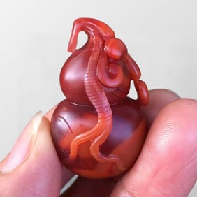 Superb Chinese Nanhong Agate Carved Gourd Pendant