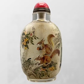 Old Chinese Peking Glass Inside Painting Squirrel Snuff Bottle w Stopper