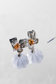 A Pair Beautiful Pure Silver Inlay White Crystal Earring