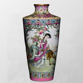 Chinese Qing Dynasty Gilt Edge Famille Rose Beautiful Girl Design Porcelain Vase
