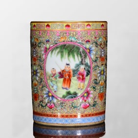 Chinese Qing Dynasty Gilt Edge Famille Rose Kids Design Porcelain Brush Pot