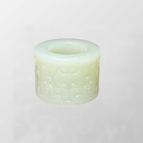 Chinese Hetian Jade Beast Face Thumb Ring