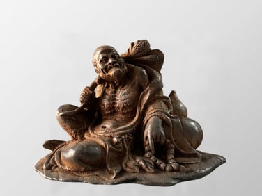 Old Chinese Chenxiang Wood Carved Dharma Statue