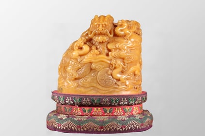 Superb Chinese Tianhuang Stone Carved Fortune Drgon Seal Statue