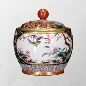 Chinese Qing Dynasty Gilt Gold Famille Rose Plum Flower & Magpie Design Porcelain Pot