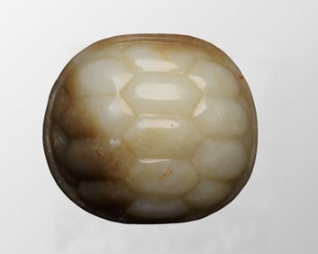 Chinese Natural Hetian Jade Carved Turtle Shell Pendant