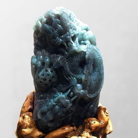 Superb Chinese Hetian Jade Carved Fortune Dragon Statue